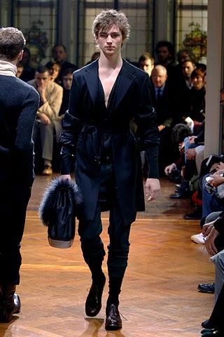 Look 28